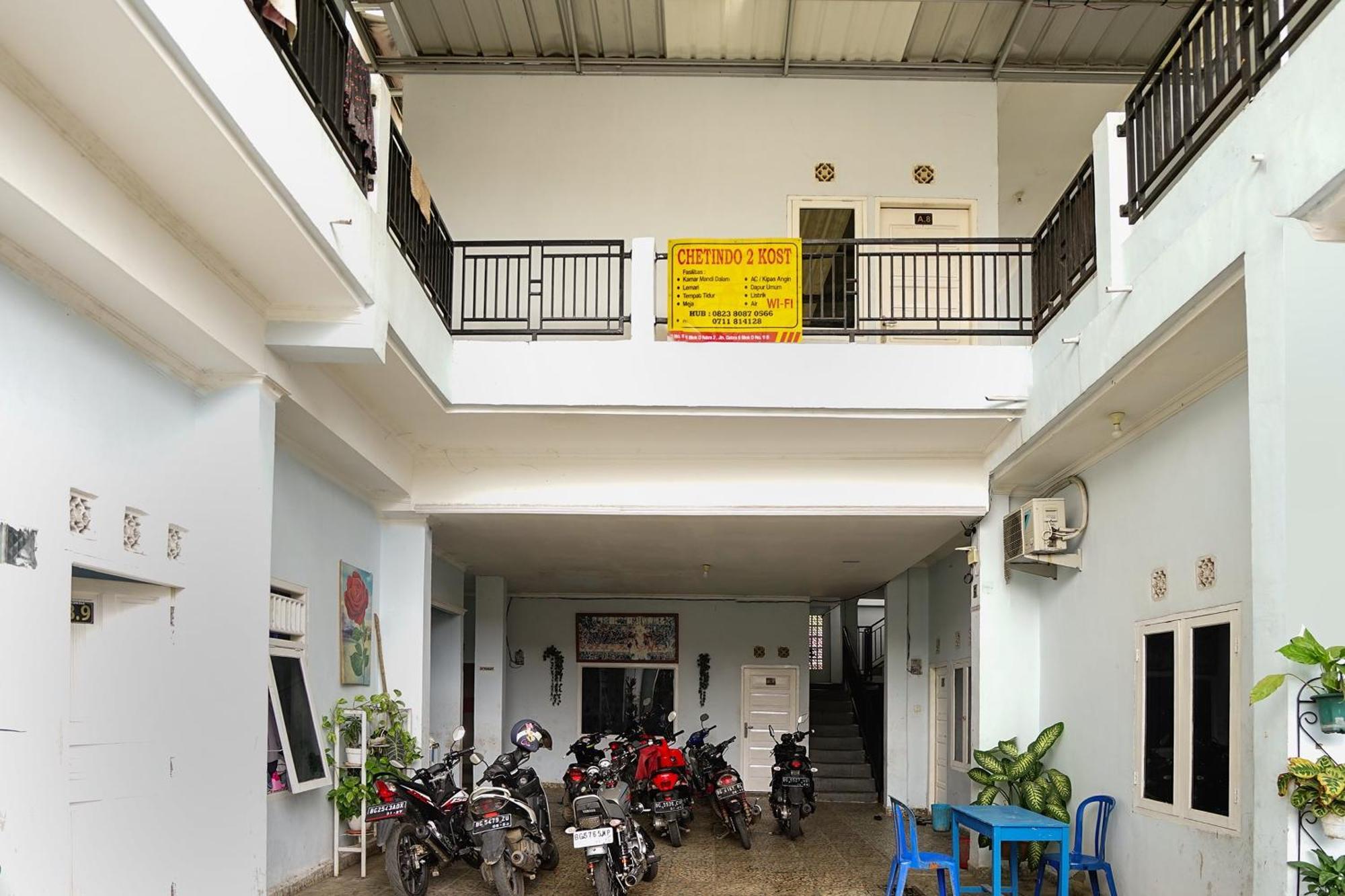Oyo Life 92046 Garuda Residence Palembang Exterior foto