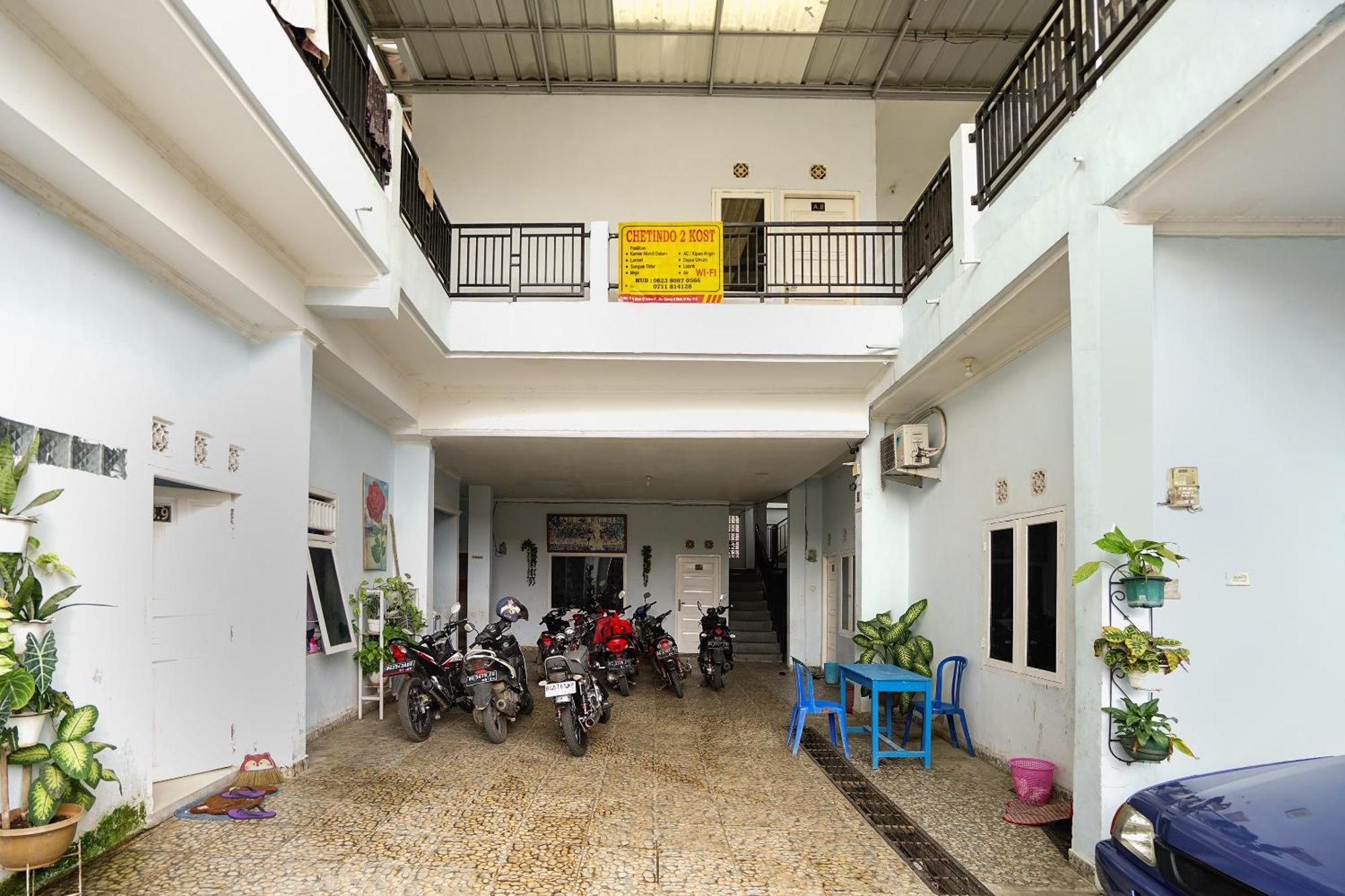 Oyo Life 92046 Garuda Residence Palembang Exterior foto